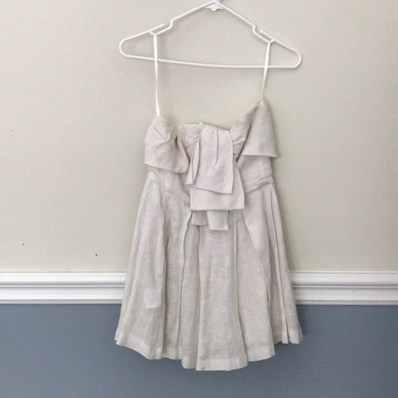 BCBG NWT White STRAPLESS Cocktail Dress - Picture 2 of 4